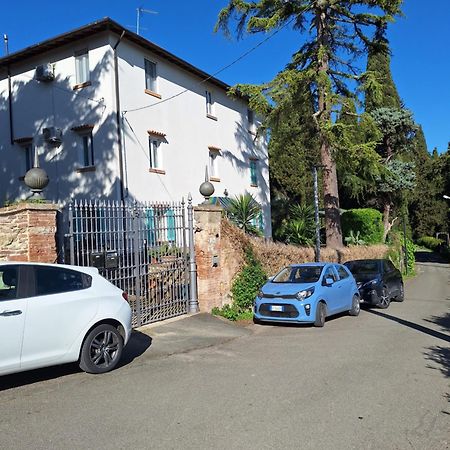 Mama' Hotel Castell'Anselmo Buitenkant foto